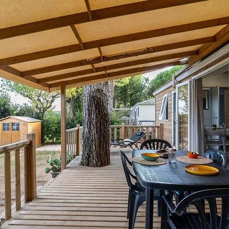Ecolodge L'etoile D'argens Officiel キャンプ場