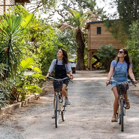 Ecolodge L'etoile D'argens Officiel キャンプ場 5*